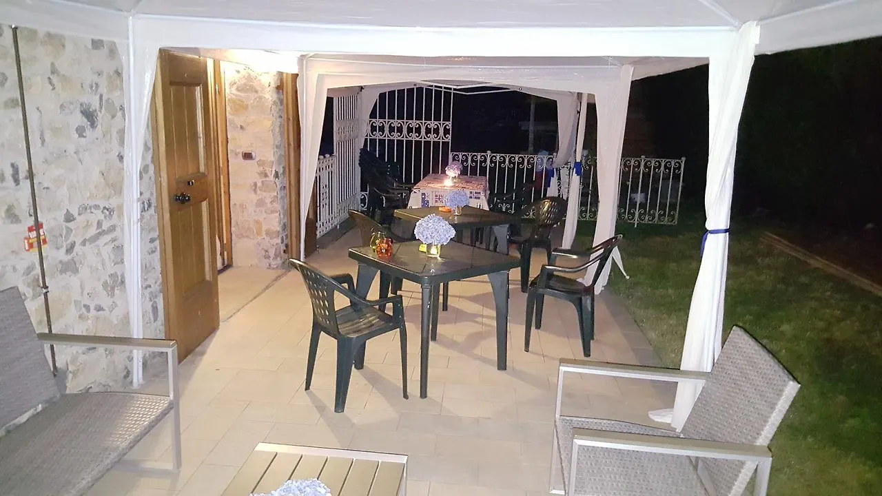 B&B Casa Arcangeli Bracca Bed & Breakfast